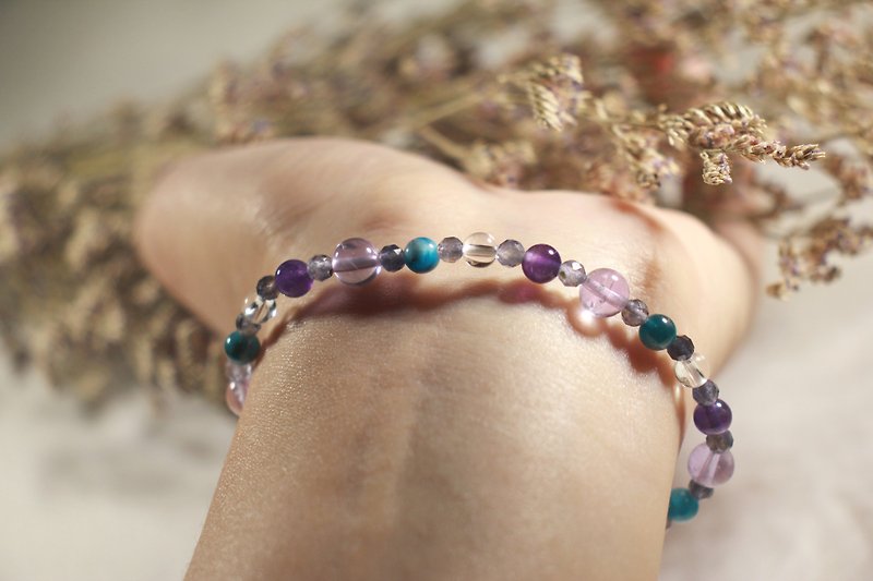 Amethyst bracelet | with cordierite | blue Stone - Bracelets - Crystal Purple