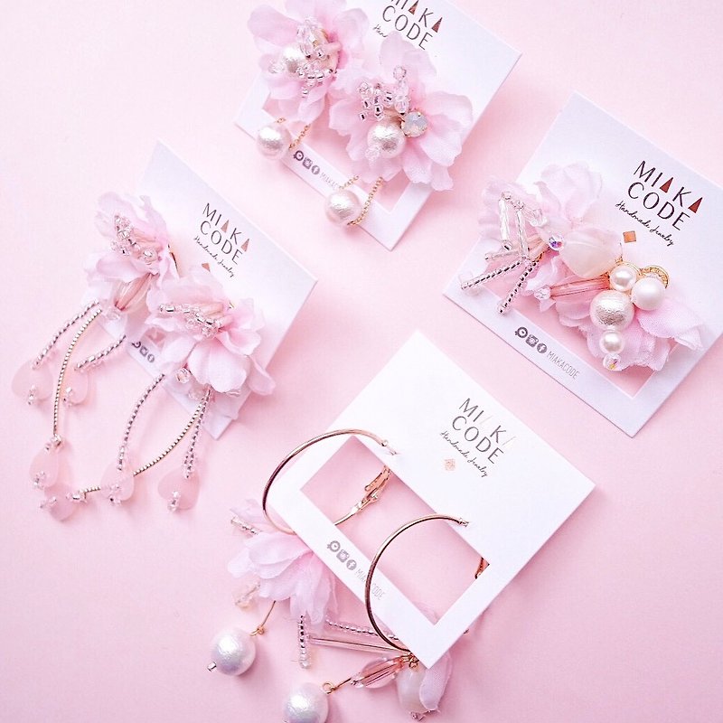 Limited edition cherry blossoms. Discount 4-piece set of fully packaged Japanese earrings/ Clip-On - ต่างหู - พืช/ดอกไม้ สึชมพู