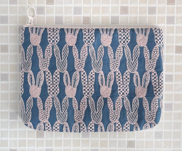 mina perhonen pomppia うさぎ 大きめ コスメポーチ 化妝包 刺繍 最新