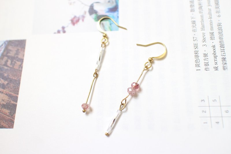 Strawberry stone brass earrings - Earrings & Clip-ons - Other Metals Multicolor