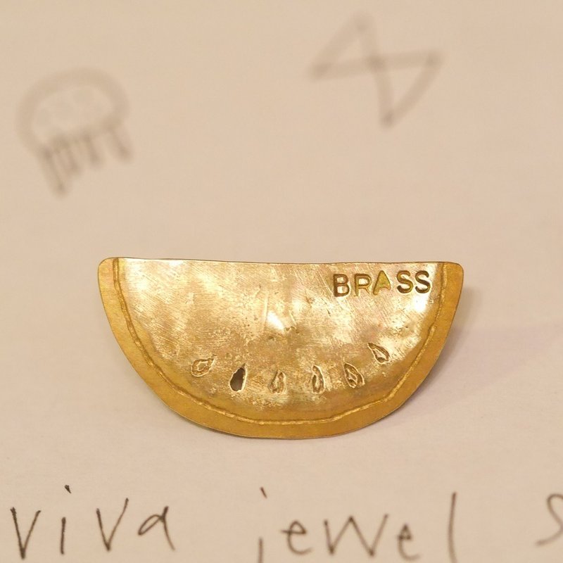 BRASS スイカちゃん　ちびブローチ　受注製作 - 胸針 - 銅/黃銅 金色