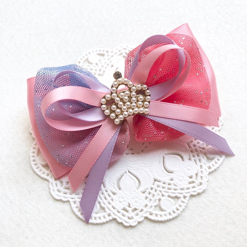 珍珠皇冠圓圓紗蝴蝶結髮夾 /粉紅 - 髮夾/髮飾 - 其他材質 粉紅色
