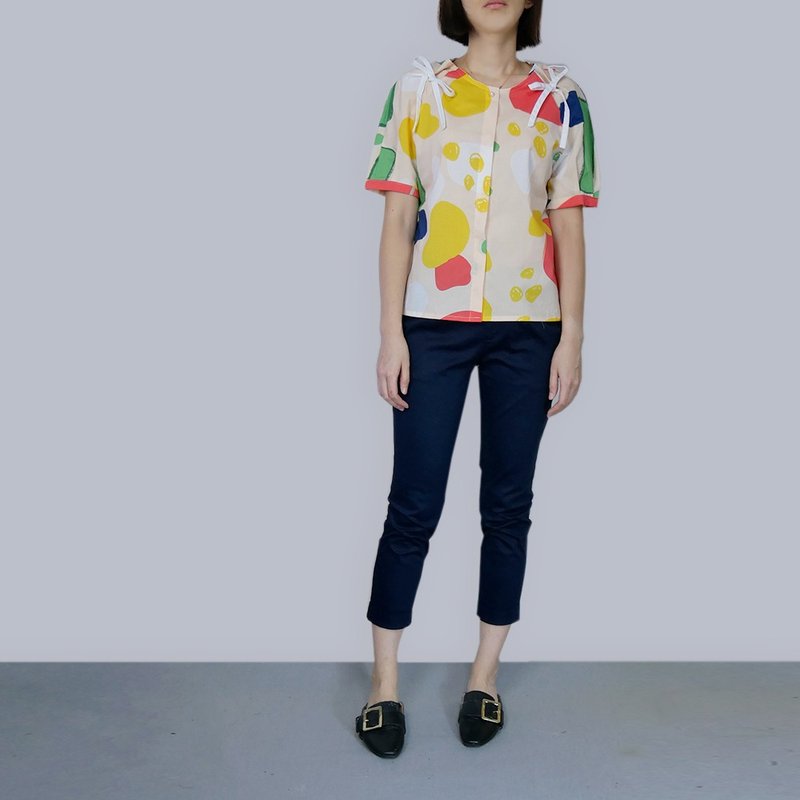 Warm sun print shoulder knot top - เสื้อผู้หญิง - ผ้าฝ้าย/ผ้าลินิน หลากหลายสี