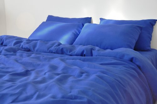 True Things Royal blue linen pillowcase / Blue pillow cover / Euro, American, Taiwan size