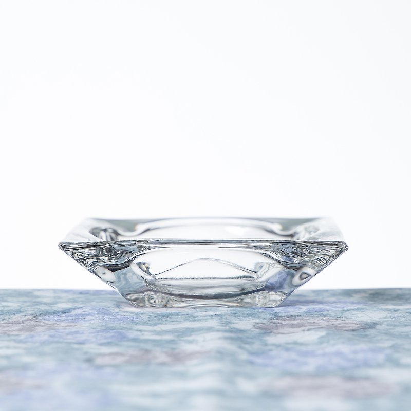 仙仙SEC SECLUSION OF SAGE / 绅士美制 Ashtray - Small Plates & Saucers - Glass Transparent
