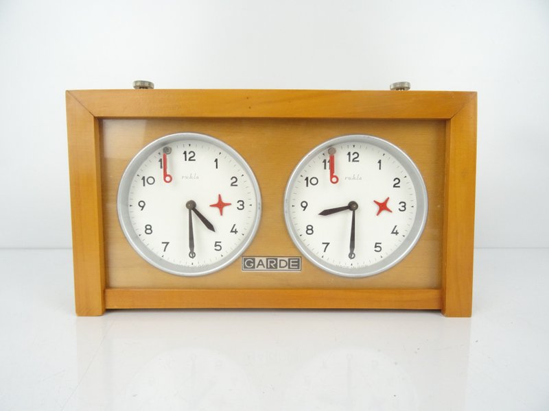 Vintage Antique Ruhla Garde Chess Clock made in Germany - 時鐘/鬧鐘 - 木頭 咖啡色