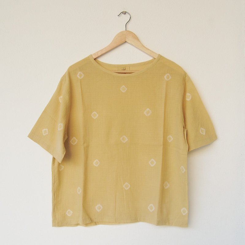Yellow dots shirt / natural dye from mango - Women's Tops - Cotton & Hemp Yellow