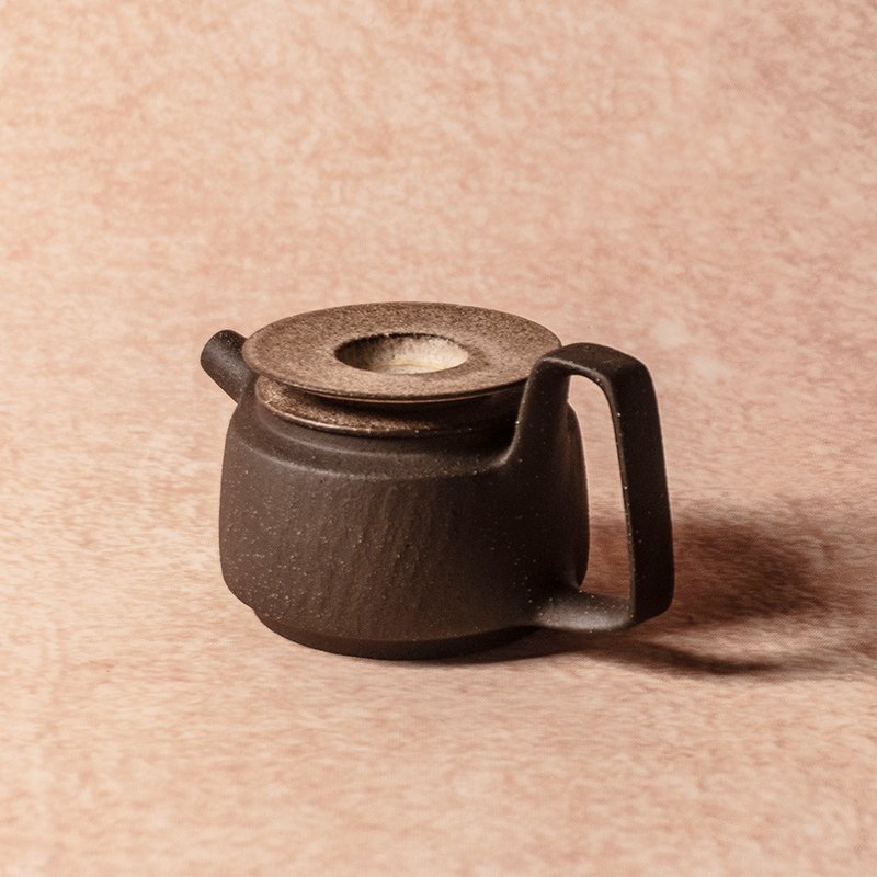 無我系列 - 暮光茶器150ml - 茶壺/茶杯/茶具 - 陶 咖啡色