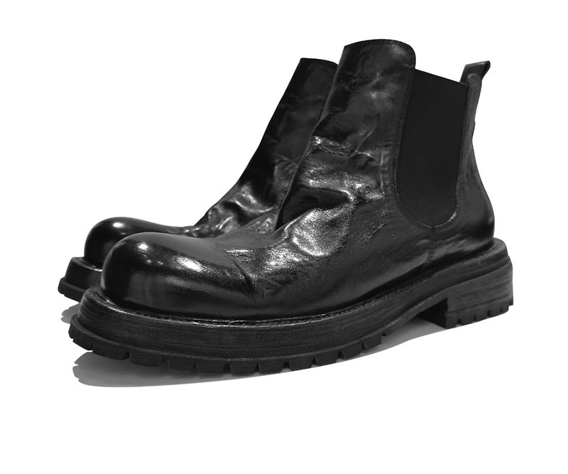 Genuine bird leather washed Chelsea boots-A6-8 - รองเท้าบูธผู้ชาย - หนังแท้ สีดำ