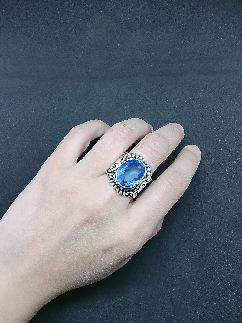 Topaz Finger Rimg Handmade in Nepal 92.5% Silver - General Rings - Gemstone 