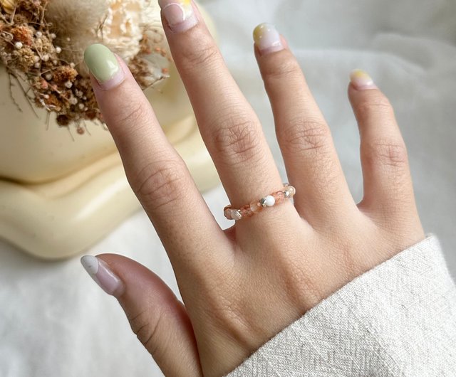 Sunstone deals moonstone ring