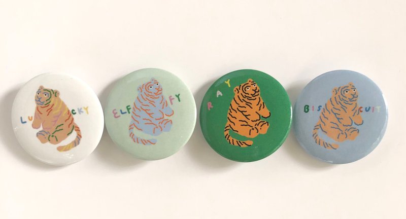 Small badges for Jiahu members, choose 3 to get 1 free | 32mm - Brooches - Plastic Multicolor