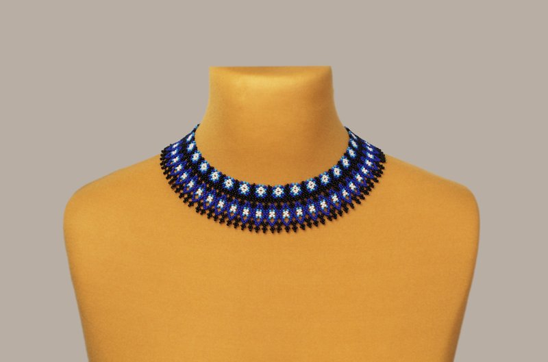 Black and blue beaded collar necklace for woman - สร้อยคอทรง Collar - แก้ว สีน้ำเงิน