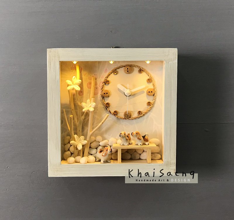 KHAISAENGHANDMADE wooden clock | Ceramics Beagle clock | 06602 - 時鐘/鬧鐘 - 木頭 白色