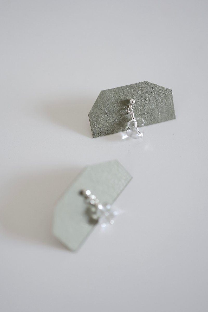 Soseki white crystal sterling silver earrings with convertible Clip-On - ต่างหู - คริสตัล สีใส
