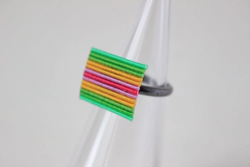 5 color water ring - General Rings - Paper Multicolor