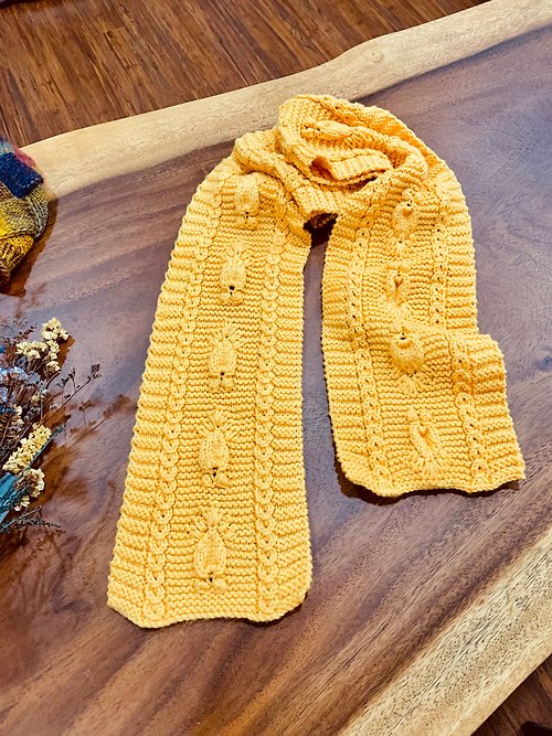 hm98k 走吧！編織 動物造型圍巾系列。金魚圍巾。義大利線100%防縮美麗諾羊毛