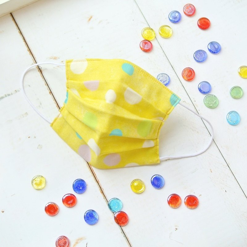 TEMARIYA | handmade mask Multi dot Yellow | Exchange Gifts - หน้ากาก - ผ้าฝ้าย/ผ้าลินิน สีเหลือง