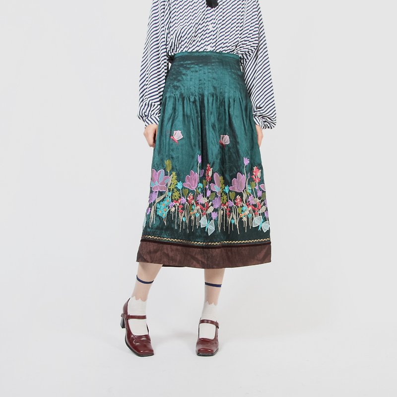 [エッグプラントヴィンテージ]シングルスガーデンライン刺繍サテン古代のドレス - スカート - ポリエステル グリーン