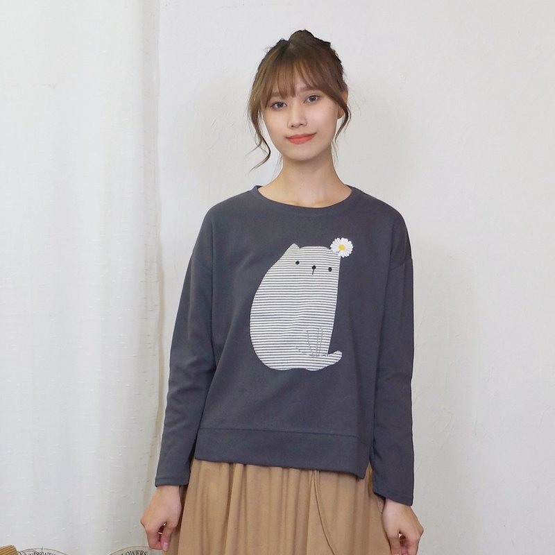 Hana Mokuba  趣味造型貼布休閒圓領長袖上衣 - 女上衣/長袖上衣 - 其他材質 