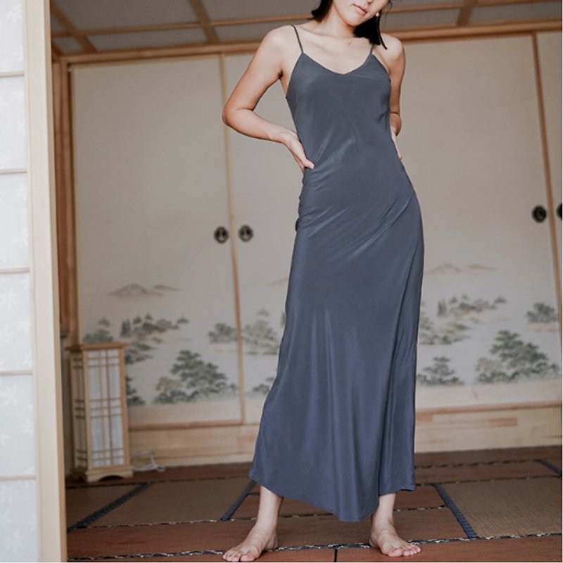 Dark gray blue elegant V-neck silk suspender dress dress close sexy long dress 100% sand washed silk - One Piece Dresses - Silk Blue