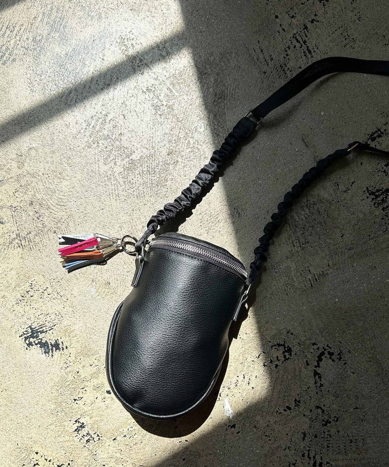 egg pouch shoulder(C23005) - 側背包/斜背包 - 人造皮革 多色