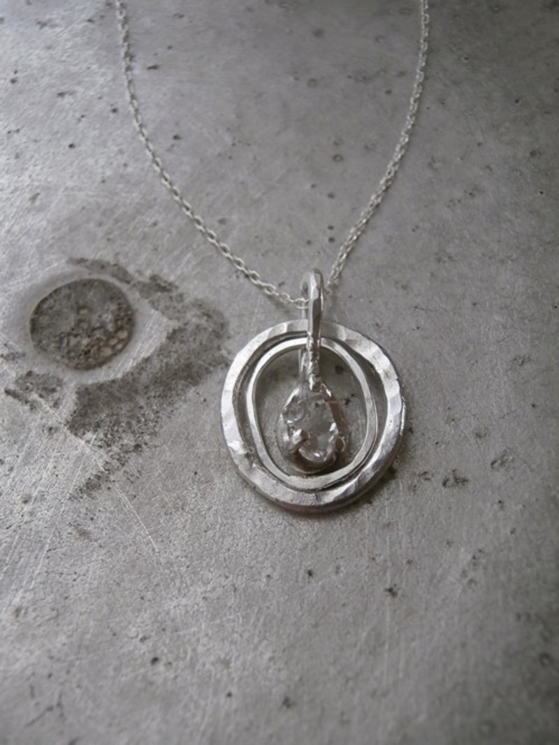 puddle necklace - สร้อยคอ - โลหะ 