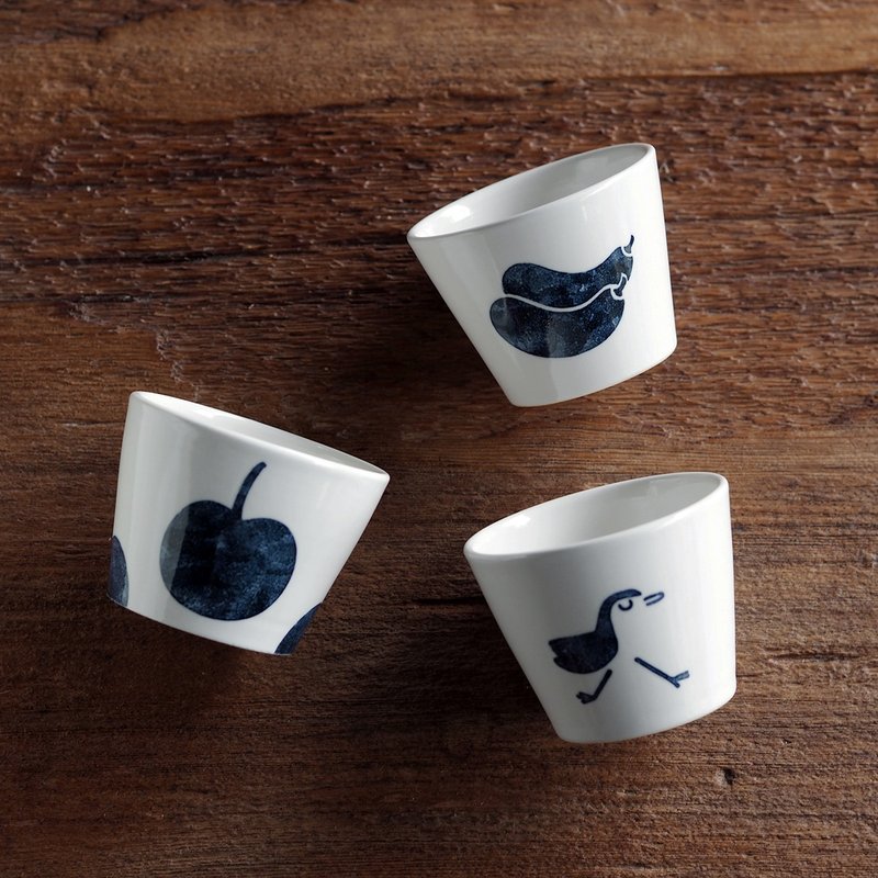 [Blue and White Pig Mouth Cup] 240ml Various Types - Teapots & Teacups - Porcelain White