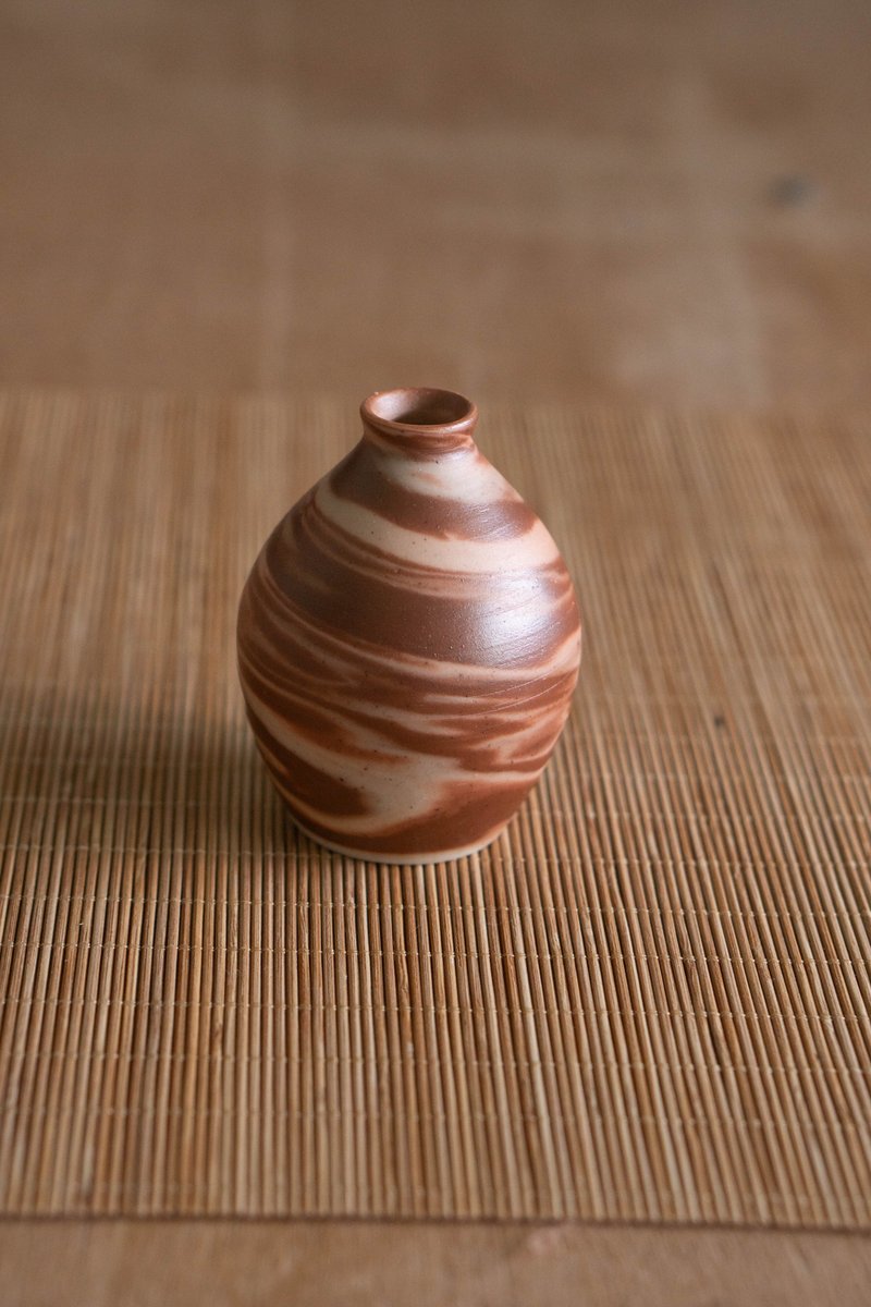 Marbled bud vase - Pottery & Ceramics - Porcelain Brown