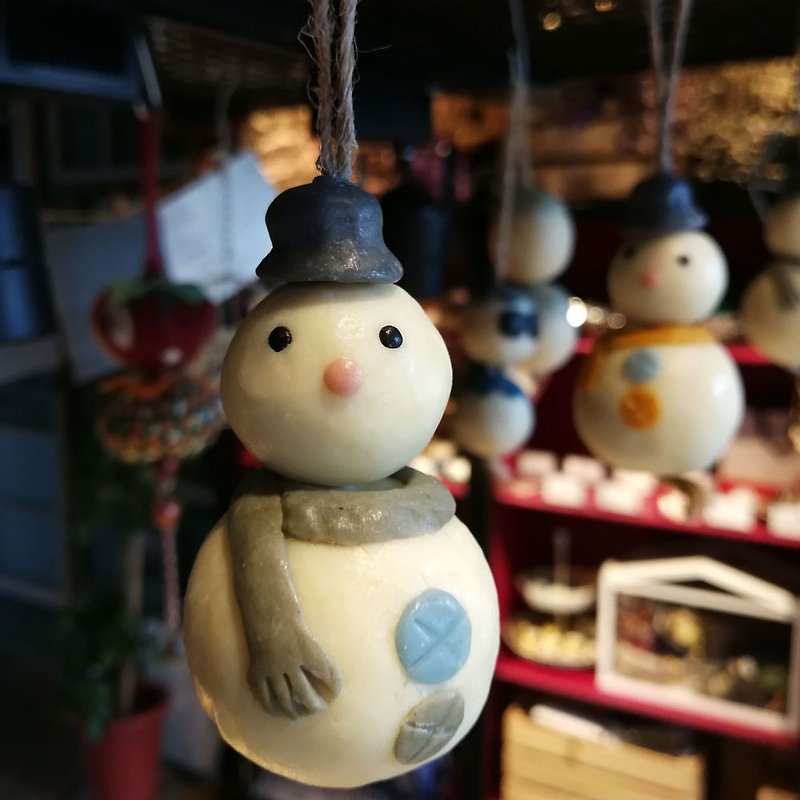 Snowman Hand-kneaded String Soap-Produced to Order - Hand Soaps & Sanitzers - Plants & Flowers Multicolor