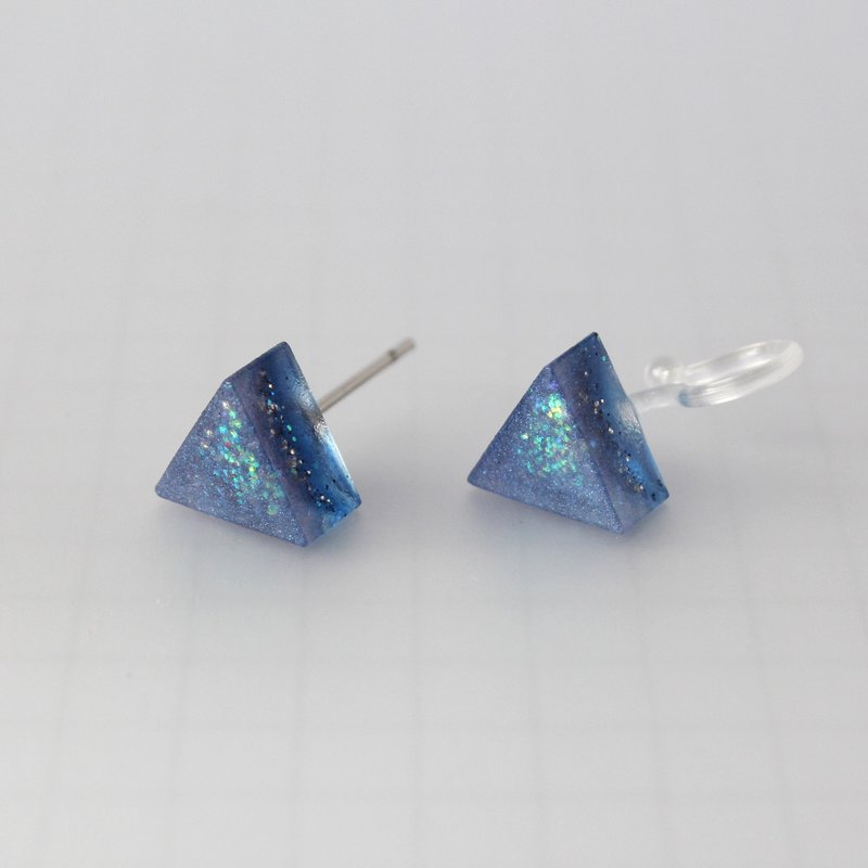 Triangle Resin Earring / Galaxy Gray Blue / Single stud - ต่างหู - เรซิน สีน้ำเงิน