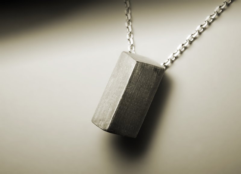 Big cube necklace - Necklaces - Other Metals Silver