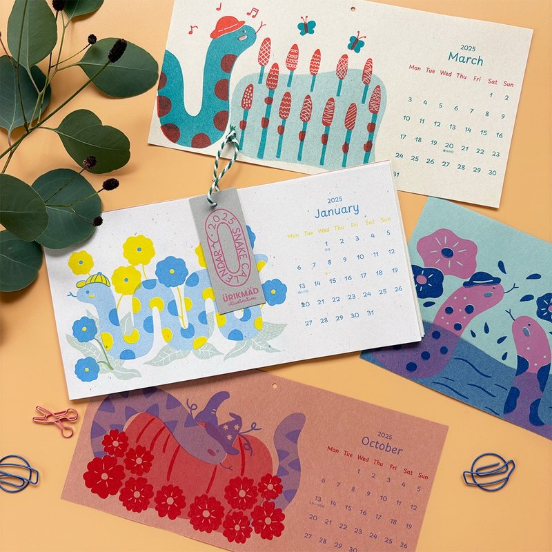 Calendar 2025 // Snake Calendar // Wall Calendar - Calendars - Paper Multicolor