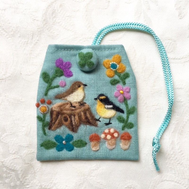 amulet bag of wildbirds - อื่นๆ - ผ้าฝ้าย/ผ้าลินิน สีน้ำเงิน