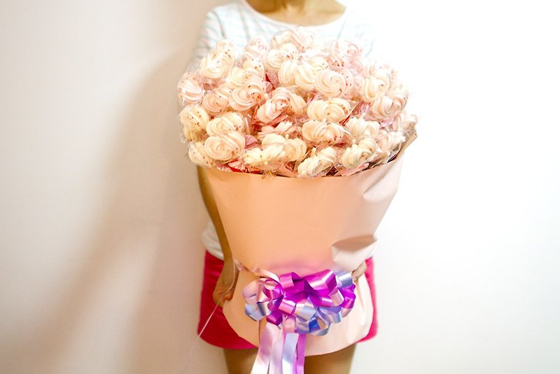 新鮮食材 蛋糕/甜點 粉紅色 - 婚禮小物 抽取式花束-棒裝心型馬林糖X100支(2色各半)贈花束底籃