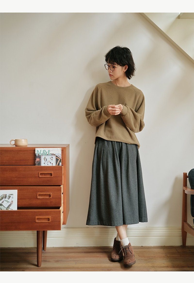 Wool blend skirt elastic waist gray literary feel - กระโปรง - ขนแกะ สีน้ำเงิน