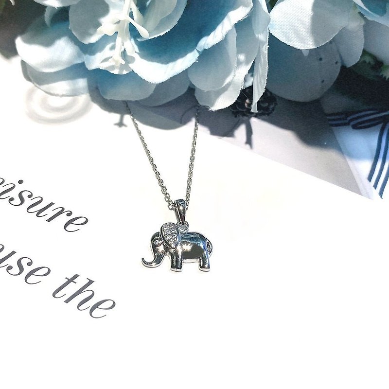 DoriAN peace Lucky Hannaford elephant style inlaid Stone sterling silver necklace attached guarantee card gift - สร้อยคอ - เงินแท้ สีเงิน