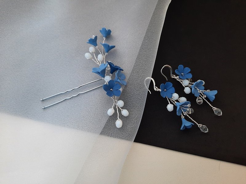 Blue hair pin, Wedding floral hair piece, Bridal flower headpiece - 髮飾 - 黏土 