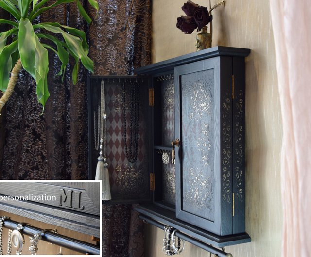 ドア付きウォールキャビネット ジュエリーキャビネット イヤリング