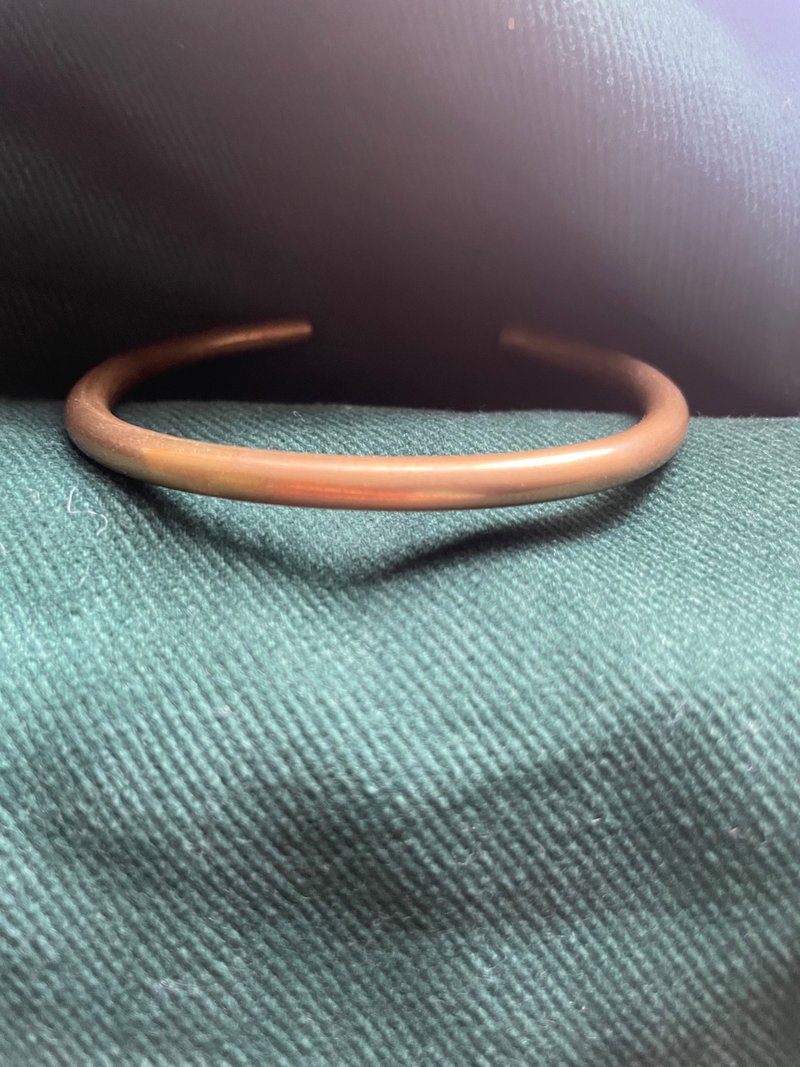 Bronze steadfast bracelet - สร้อยข้อมือ - ทองแดงทองเหลือง สีทอง