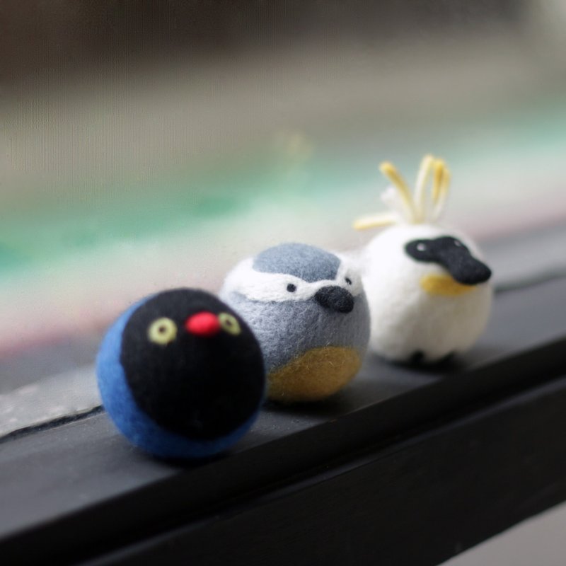 [Needle Felt] Fat Flyer—Bird Sculpture - Knitting / Felted Wool / Cloth - Wool 