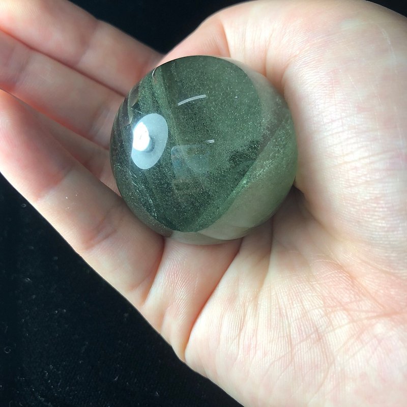 #4 Natural crystal green ghost crystal ball 3.8cm - ของวางตกแต่ง - คริสตัล สีเขียว