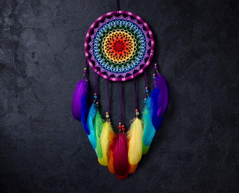 Rainbow mandala dreamcatcher Crochet doily wall hanging decor ตาข่ายดักฝันสีรุ้ง - 壁貼/牆壁裝飾 - 繡線 多色