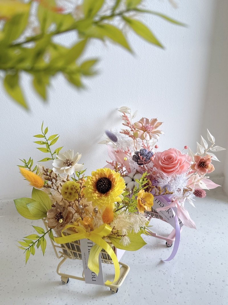 一人開課【花花購物中】滿載而歸桌花永生花 - 植栽/花藝 - 植物．花 