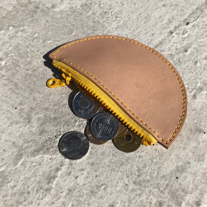 Leather coin purse - can store change earphone charging cable small things / primary color leather - Coin Purses - Genuine Leather 