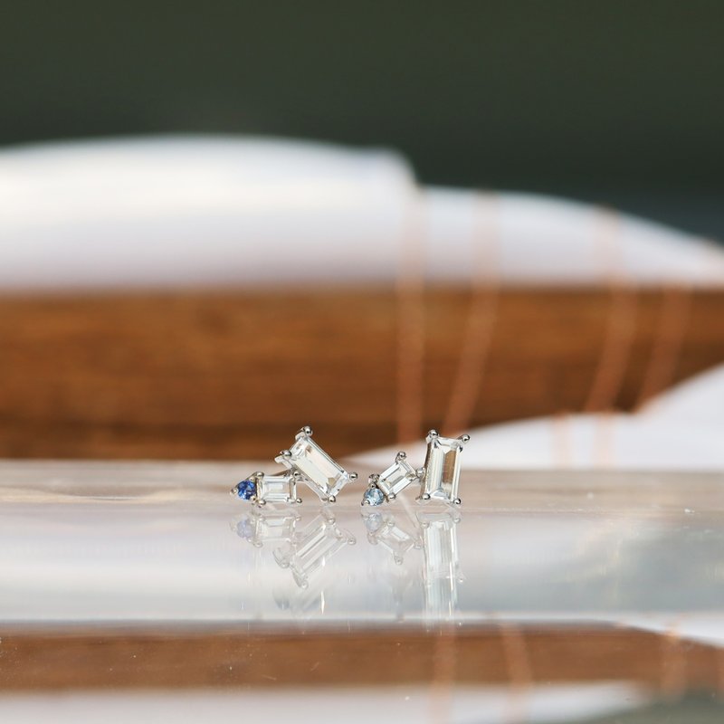 White Topaz Stone Sterling Silver Earrings • GEM PALETTE - ต่างหู - เงินแท้ สีเงิน