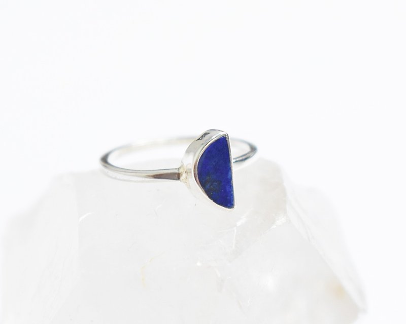 ラピスラズリのハーフムーンシルバーリング　SV925 - 戒指 - 純銀 藍色