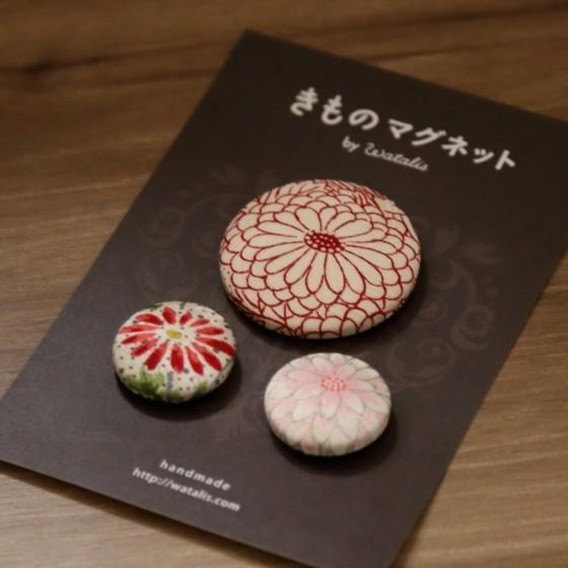 Chrysanthemum Kimono Magnet Premium 【Kohaku】 - Magnets - Silk Pink