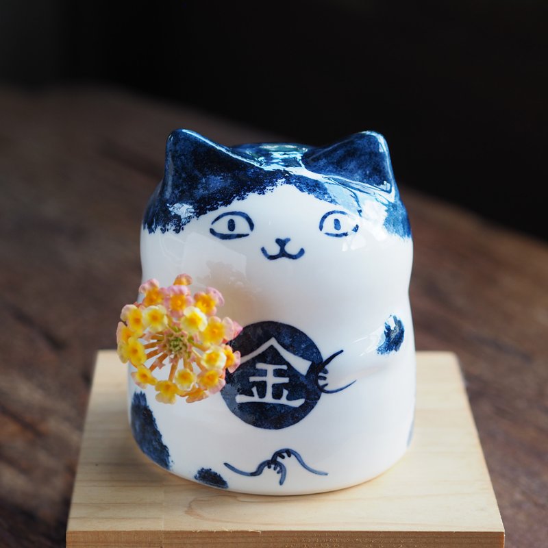 【金來貓】祝福花器 / 招財擺飾 / 可插乾燥花 - 擺飾/家飾品 - 瓷 白色