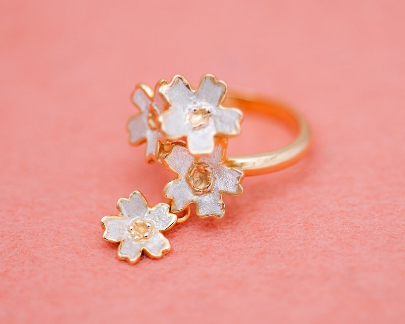 Sakura ring - Four flowers - Japanese cherry blossom ring - แหวนทั่วไป - เงิน สีทอง